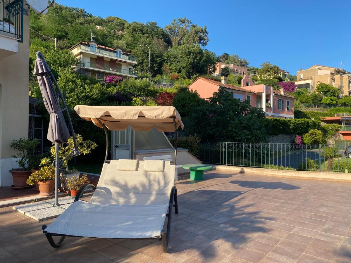 فينالي ليغوري Vivi La Mia Liguria - Esclusivo Appartamento Con Terrazzo E Giardino المظهر الخارجي الصورة